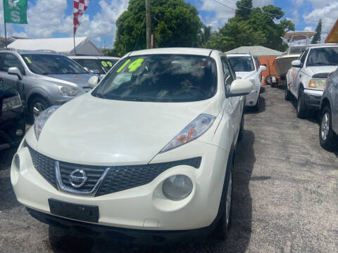 2009 Nissan JUKE for sale at Versalles Auto Sales in Hialeah FL