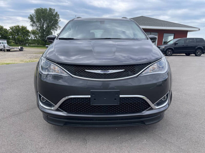 2019 Chrysler Pacifica Touring L