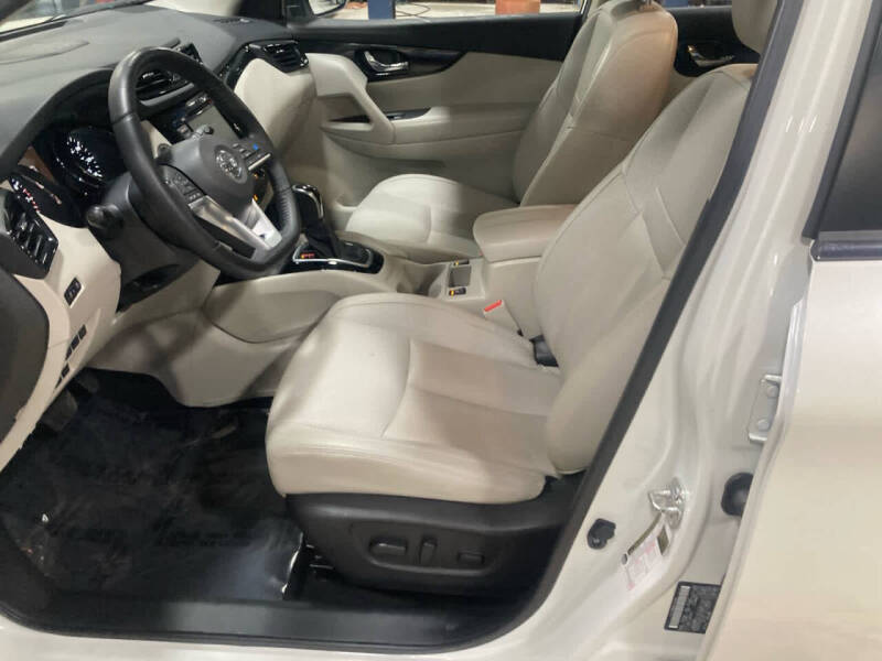 2021 Nissan Rogue Sport SL