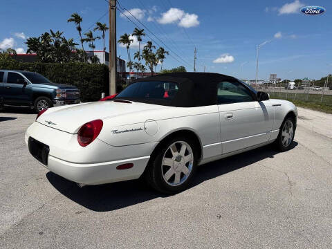 2002 Ford Thunderbird Deluxe