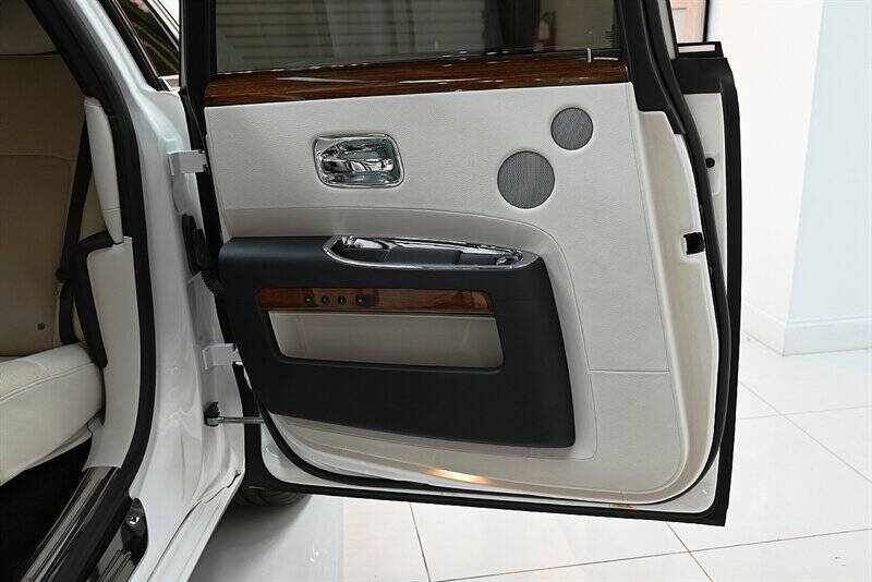 2013 Rolls-Royce Ghost 30