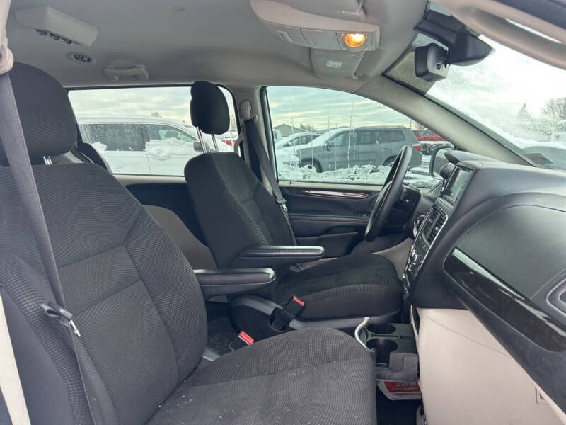 2020 Dodge Grand Caravan SE