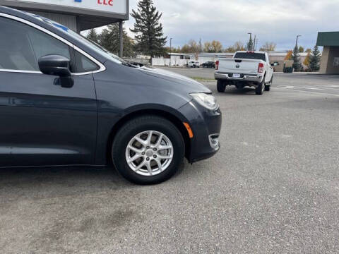 2020 Chrysler Pacifica Touring