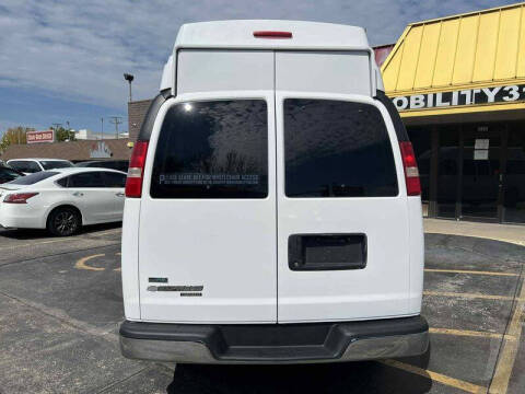 2010 Chevrolet Express LT 3500