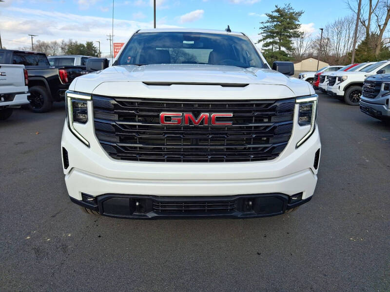 2026 GMC Sierra 1500 Elevation Standard