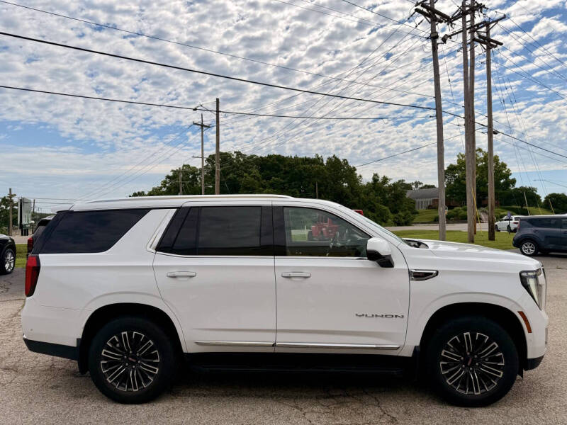 2025 GMC Yukon Elevation