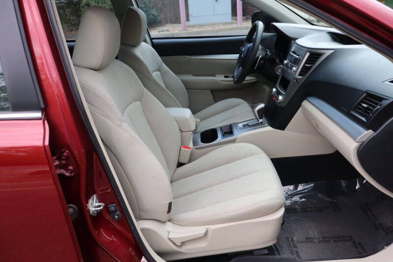 2011 Subaru Outback 2.5i