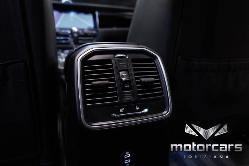 2020 Porsche Macan S