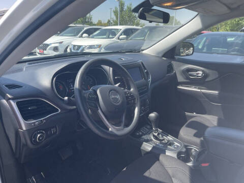 2019 Jeep Cherokee Latitude