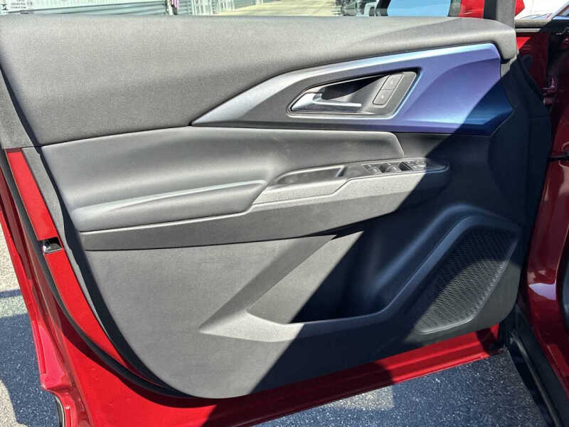 2024 Chevrolet Equinox EV LT