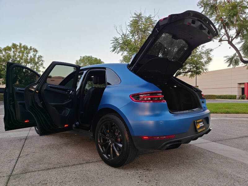 2018 Porsche Macan