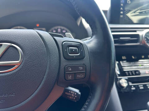 2021 Lexus IS 300