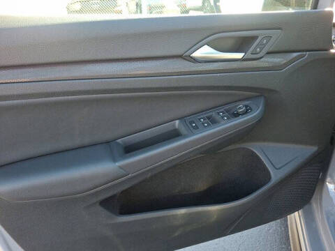 2024 Volkswagen Golf GTI 380 SE