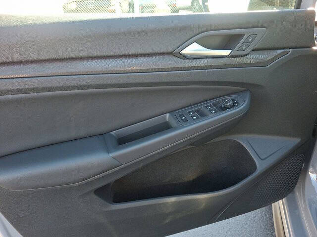 2024 Volkswagen Golf GTI 380 SE