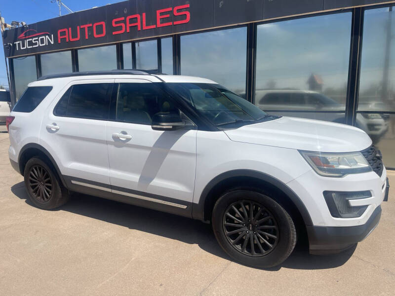 Image 10 of 2016 Ford Explorer XLT