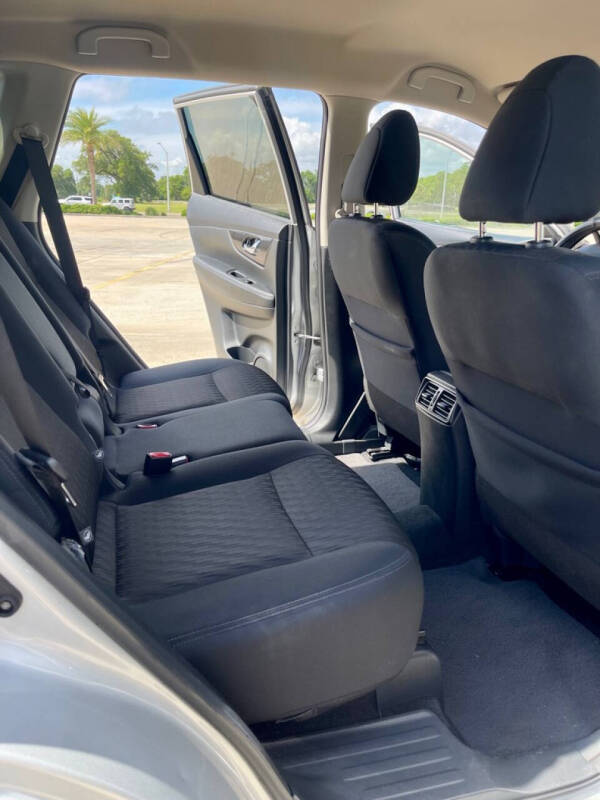 2018 Nissan Rogue S