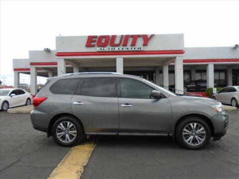 2018 Nissan Pathfinder for sale at EQUITY AUTO CENTER in Phoenix AZ