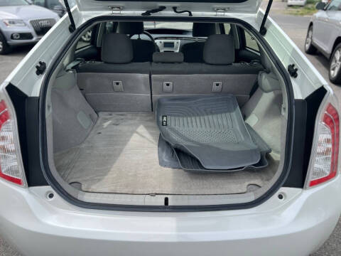 2015 Toyota Prius Three