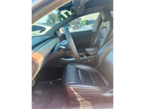 2020 Tesla Model 3 Standard Range Plus