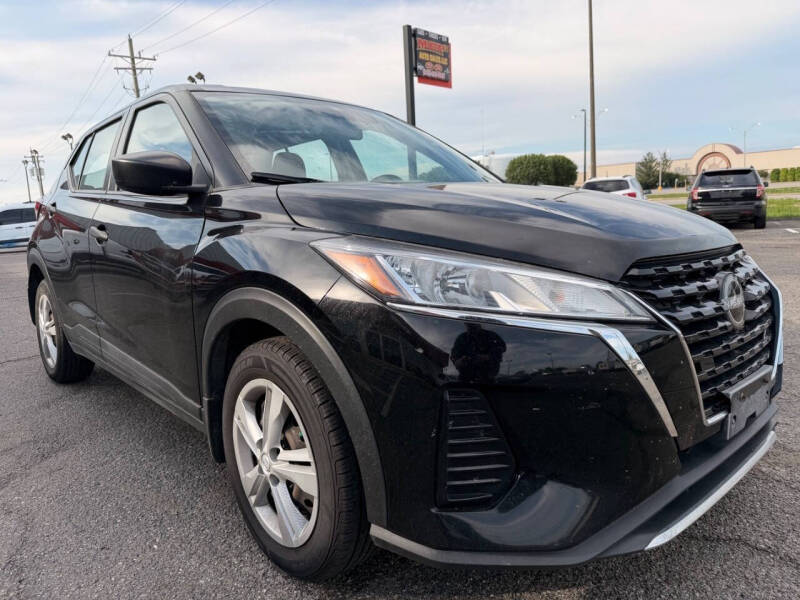 2022 Nissan Kicks S