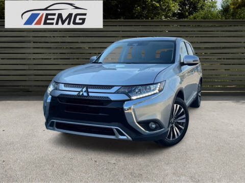 2020 Mitsubishi Outlander SE