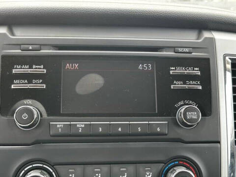 2017 Nissan Titan Platinum Reserve