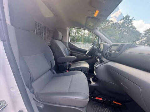 2020 Nissan NV200