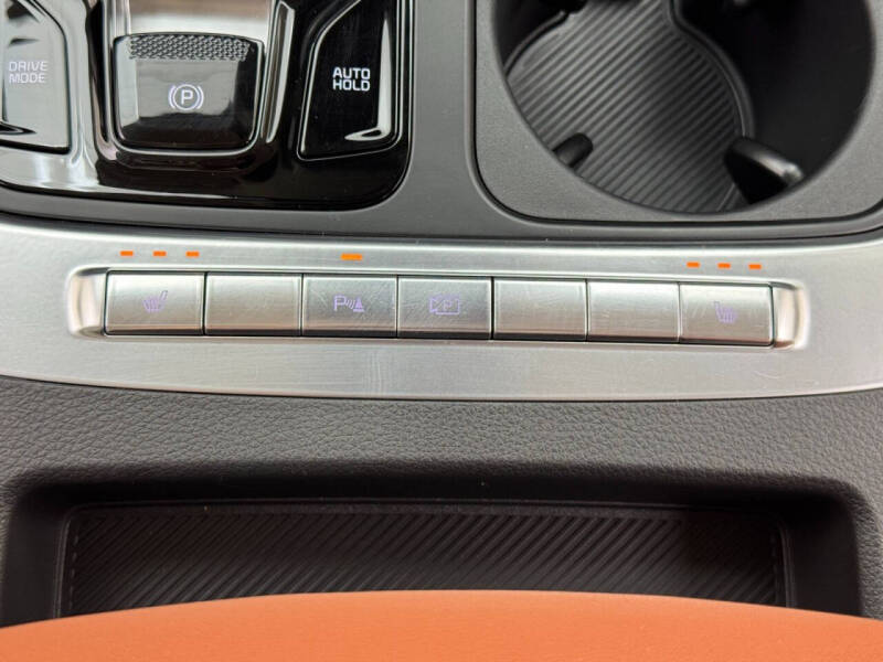 2025 Kia Carnival EX
