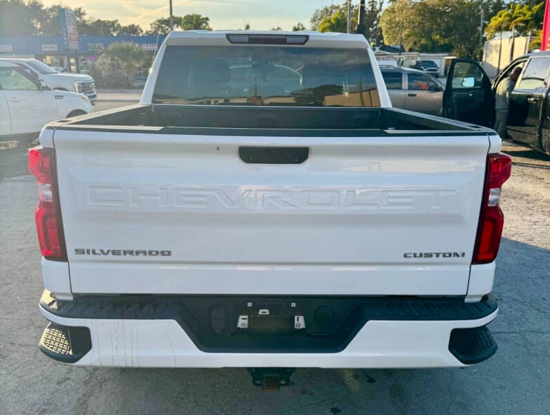 2021 Chevrolet Silverado 1500 Custom