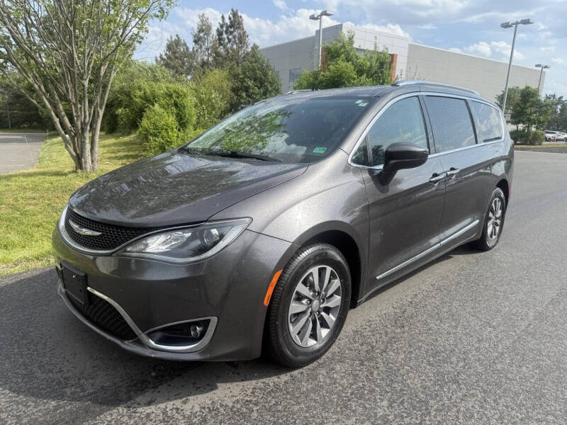 2020 Chrysler Pacifica Touring L Plus
