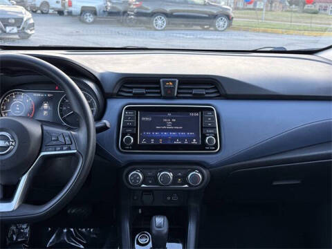 2023 Nissan Versa SV