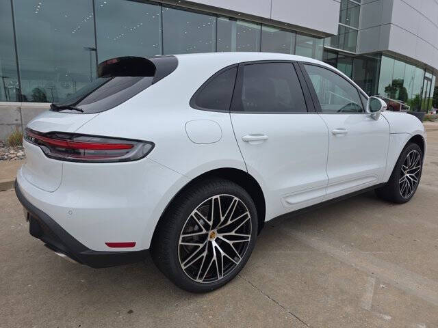 2026 Porsche Macan