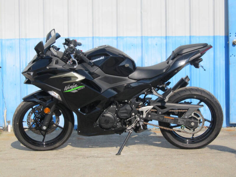 2024 Kawasaki EX500 Ninja