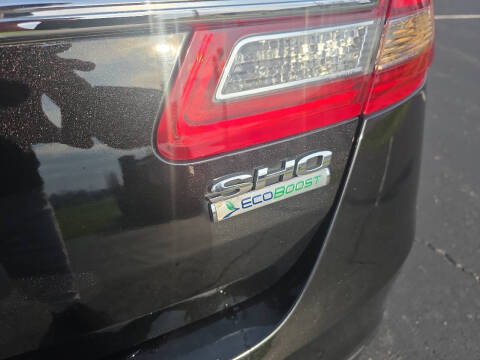 2014 Ford Taurus SHO