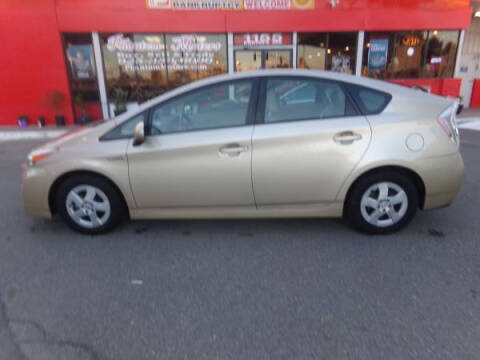 2011 Toyota Prius for sale at Phantom Motors in Livermore CA
