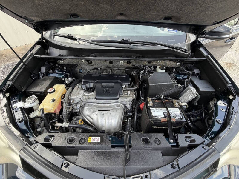 2018 Toyota RAV4 SE