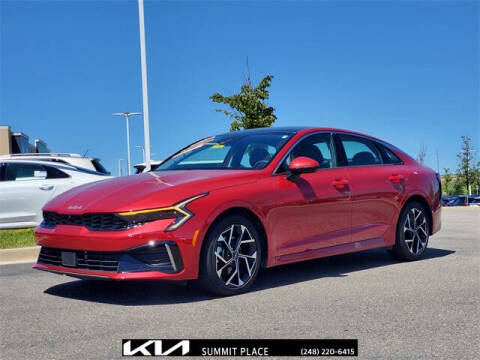 2025 Kia K5 EX