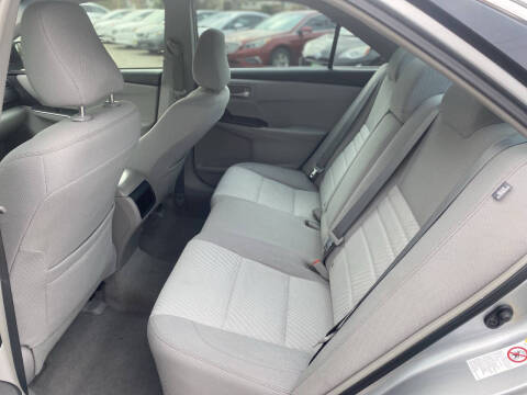 2015 Toyota Camry LE