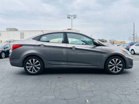2017 Hyundai Accent Value Edition