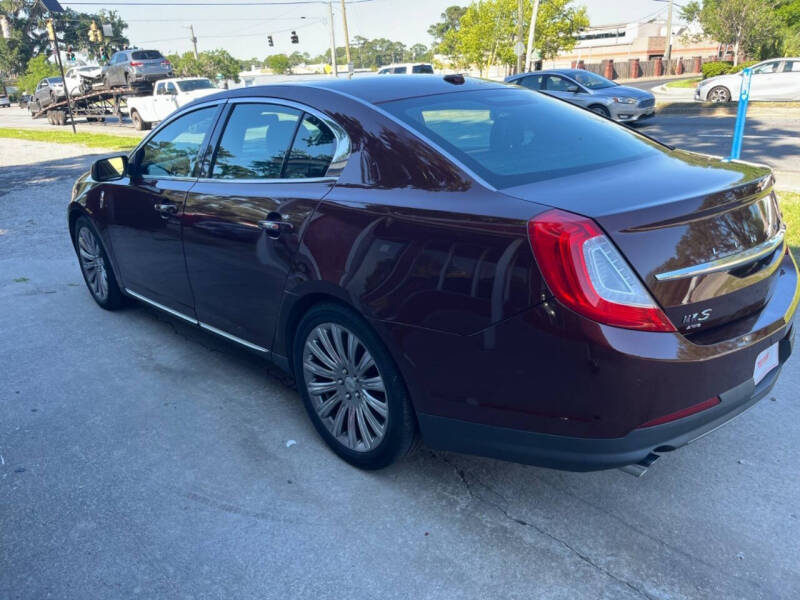 2015 Lincoln MKS