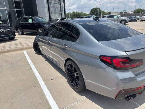 2023 BMW M5