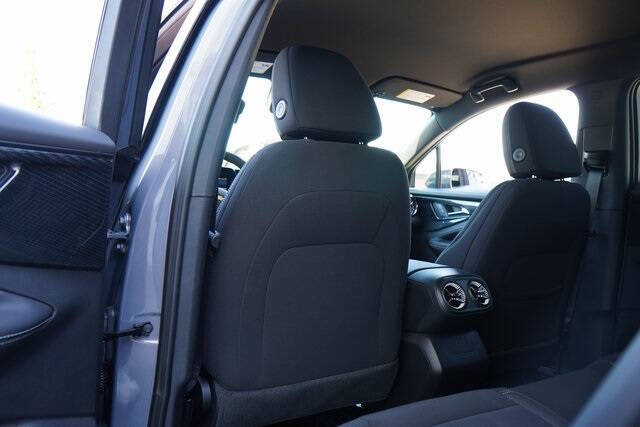 2025 Chevrolet Equinox EV LT 2