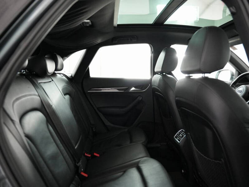 2016 Audi Q3 2.0T quattro Premium Plus