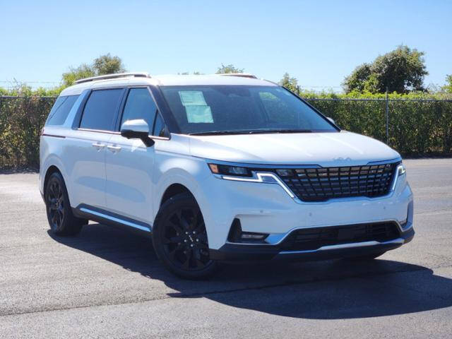 2022 Kia Carnival for sale at Van Griffith Kia Granbury in Granbury TX