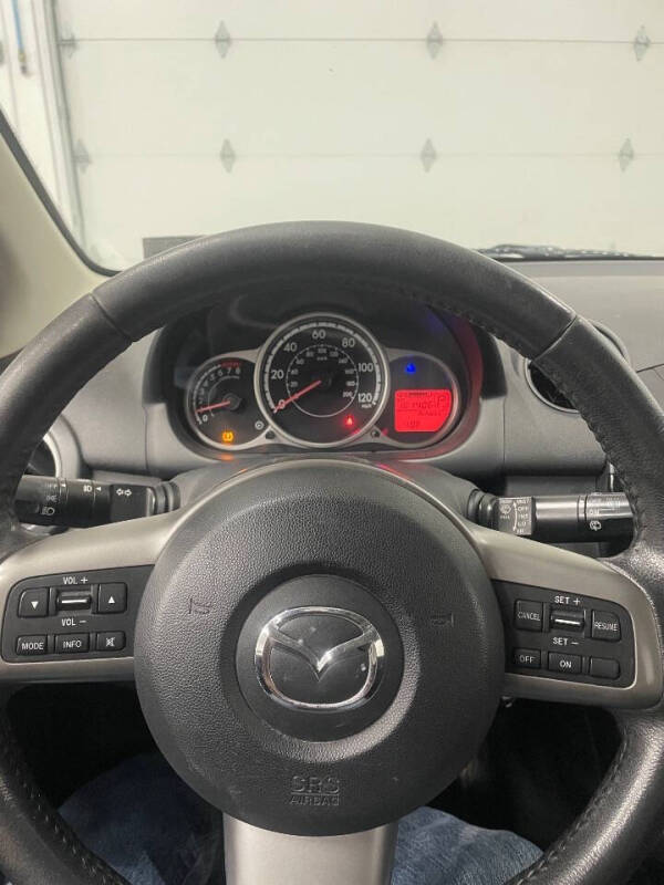 2013 Mazda MAZDA2 Touring