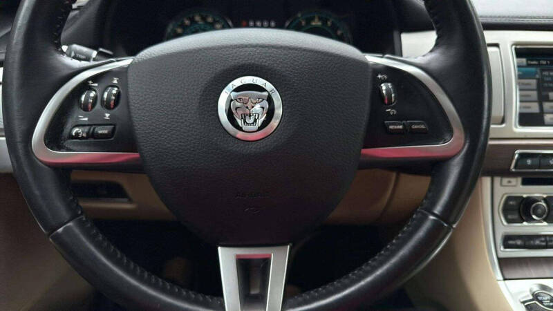 2013 Jaguar XF 3.0