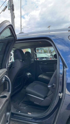2016 GMC Acadia SLE-2