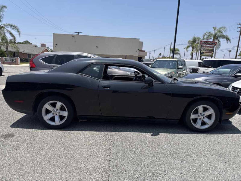 2013 Dodge Challenger SXT