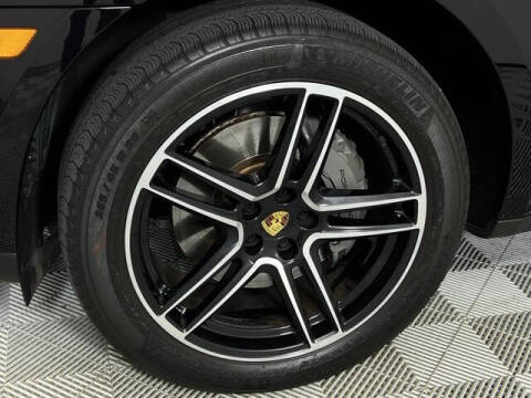 2020 Porsche Macan S