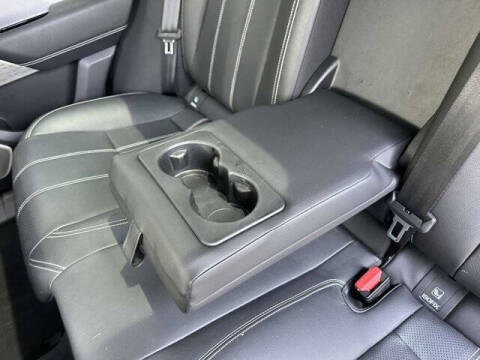 2021 Land Rover Range Rover Velar P250 R-Dynamic S